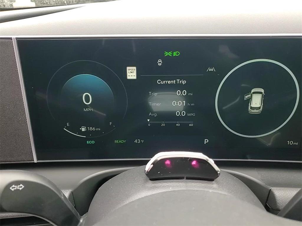 new 2025 Hyundai TUCSON Hybrid car, priced at $37,041