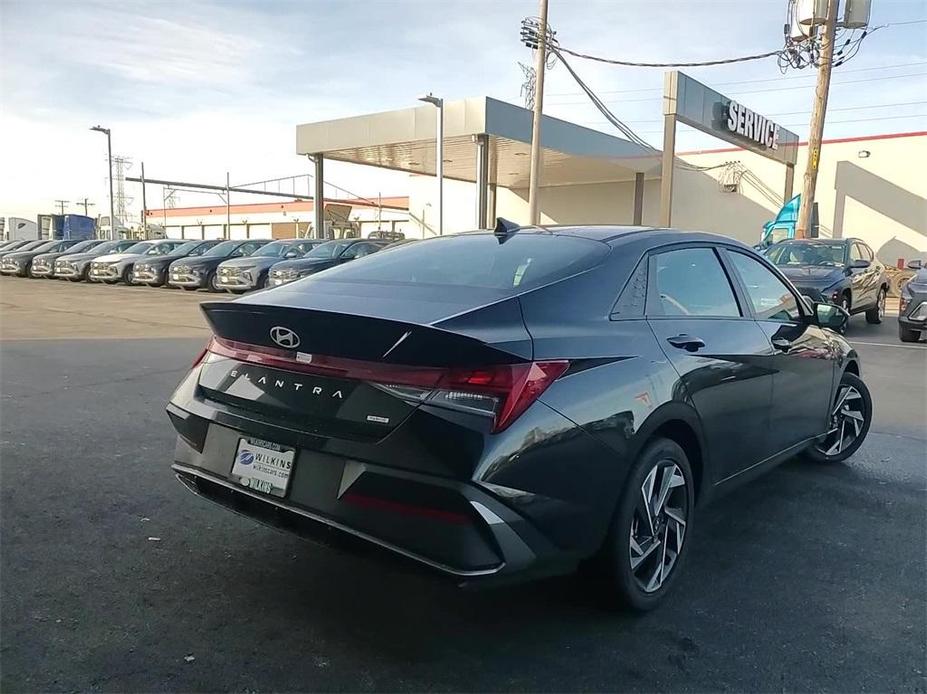 new 2025 Hyundai Elantra HEV car, priced at $28,347