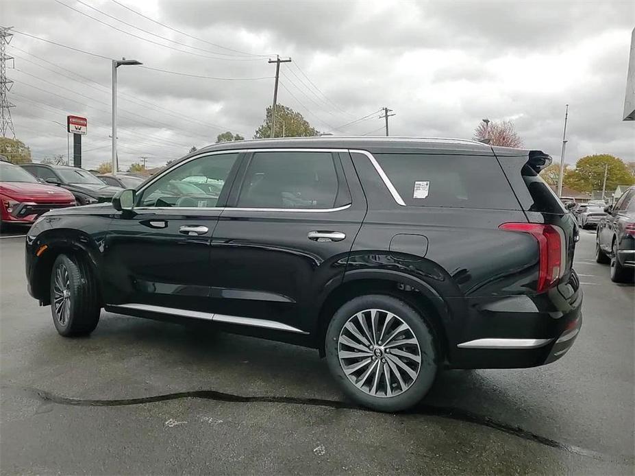 new 2025 Hyundai Palisade car, priced at $53,202