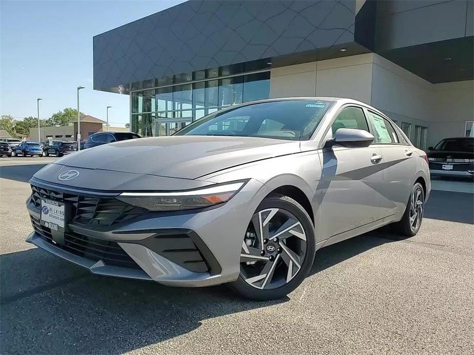 new 2025 Hyundai Elantra car, priced at $27,485