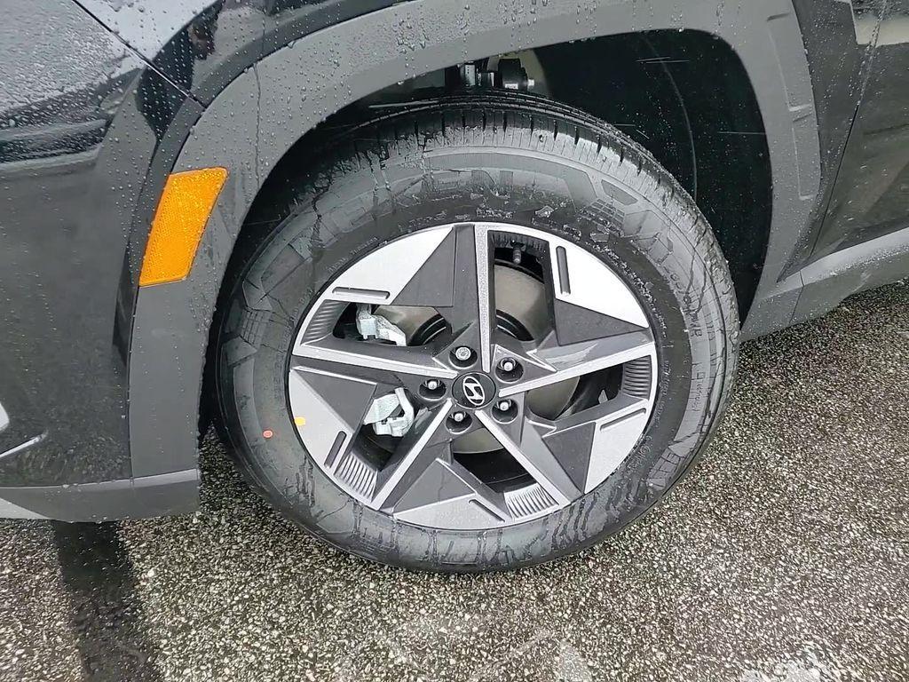 new 2025 Hyundai TUCSON Hybrid car, priced at $36,503