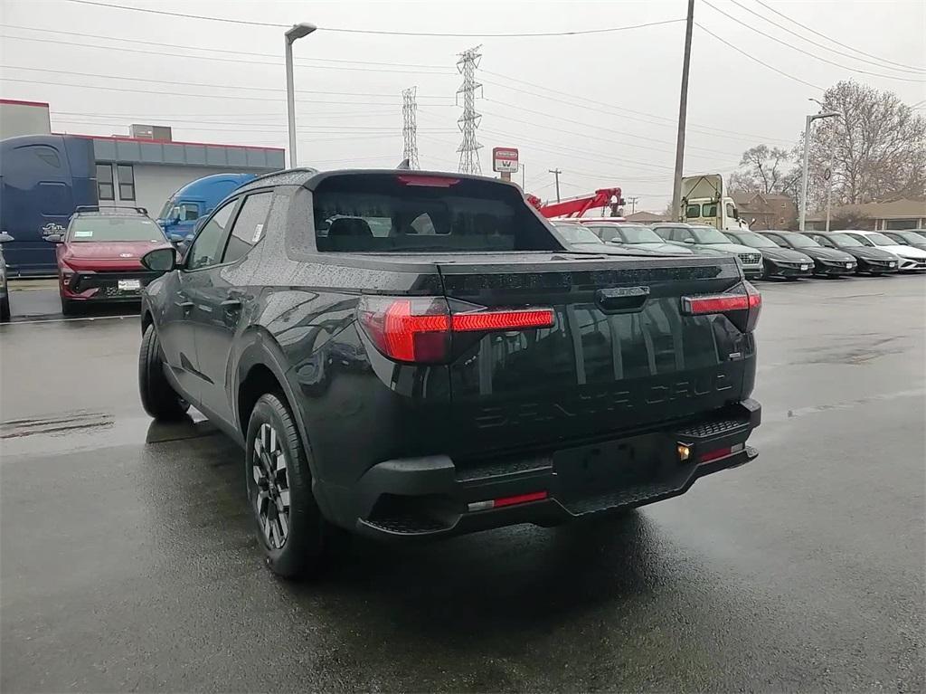 new 2025 Hyundai Santa Cruz car, priced at $35,771