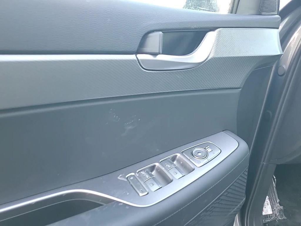 new 2025 Hyundai Palisade car, priced at $43,877