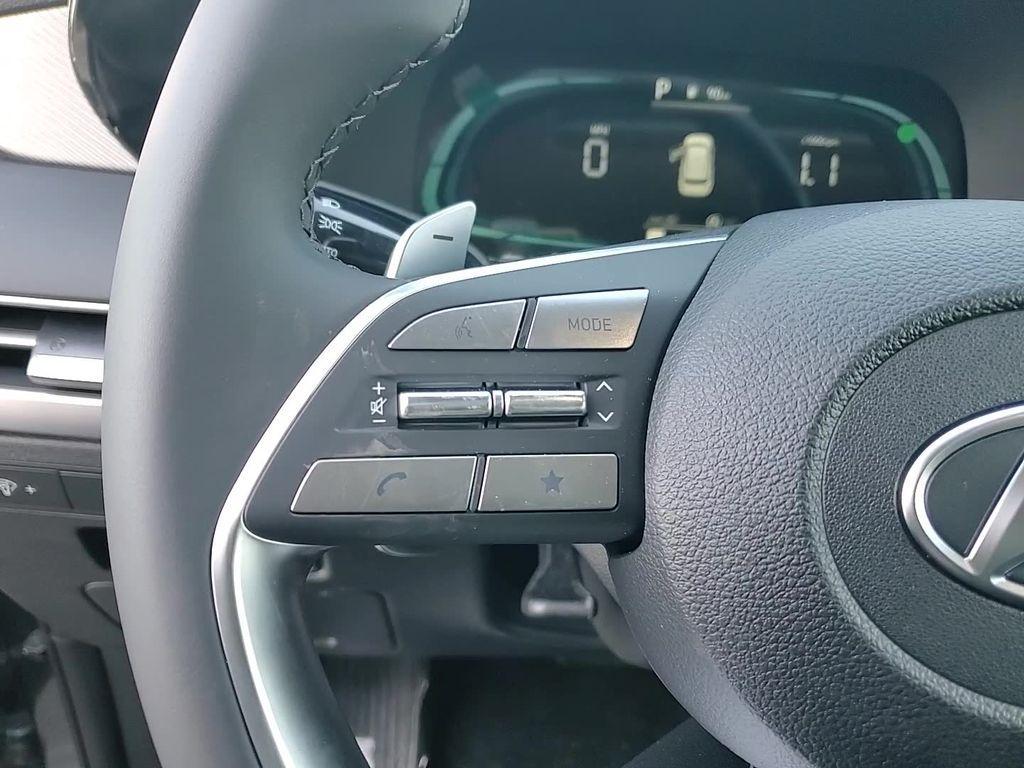 new 2025 Hyundai Palisade car, priced at $43,877