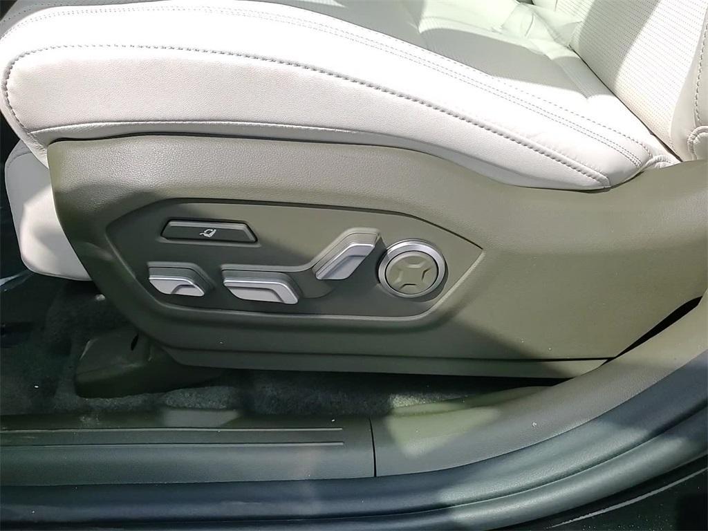 new 2025 Hyundai SANTA FE HEV car, priced at $49,009