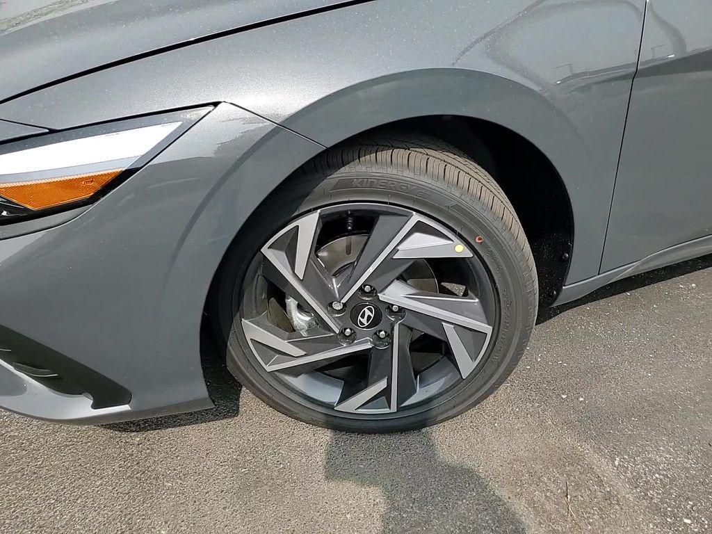 new 2025 Hyundai ELANTRA HEV car, priced at $28,770