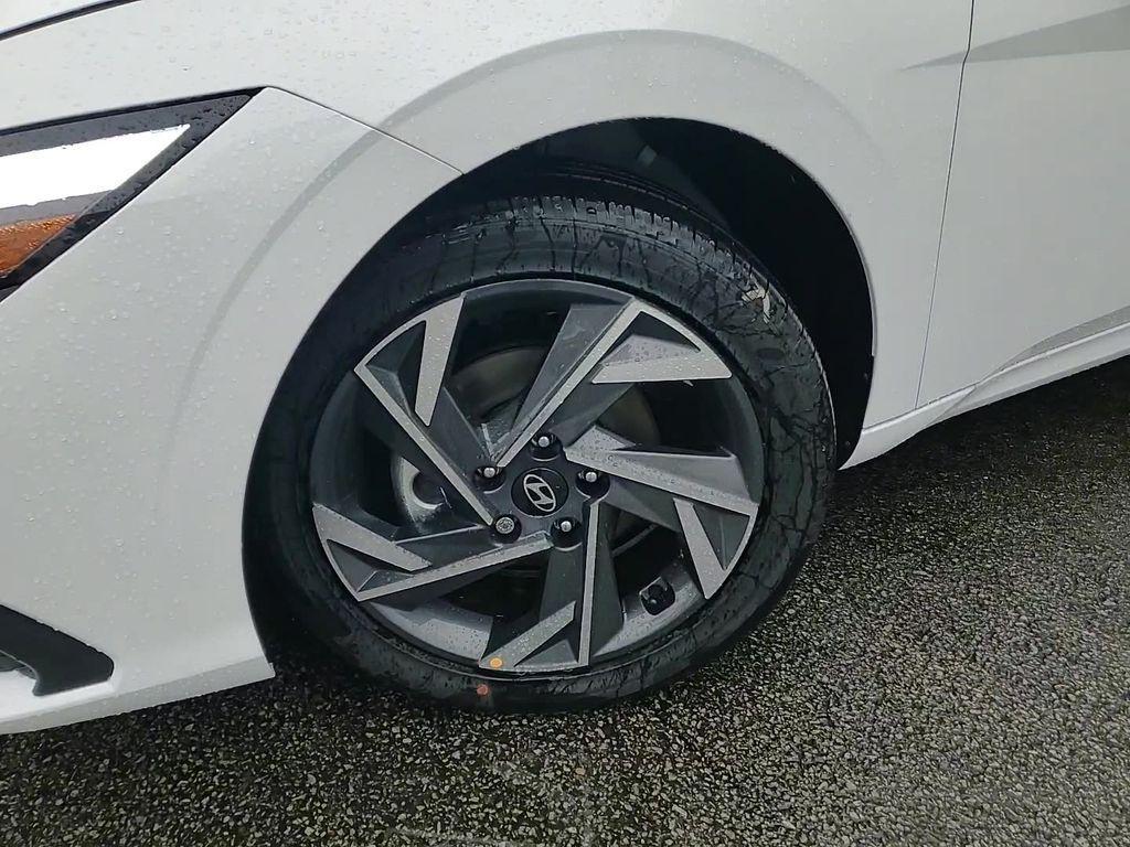 new 2025 Hyundai ELANTRA HEV car, priced at $29,224