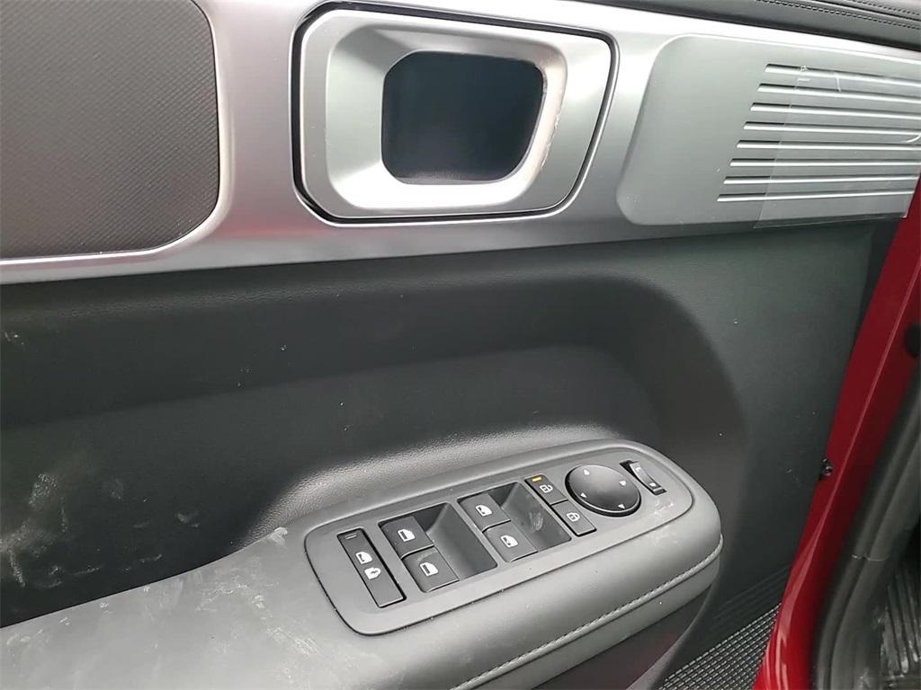 new 2025 Hyundai Santa Fe car, priced at $38,399