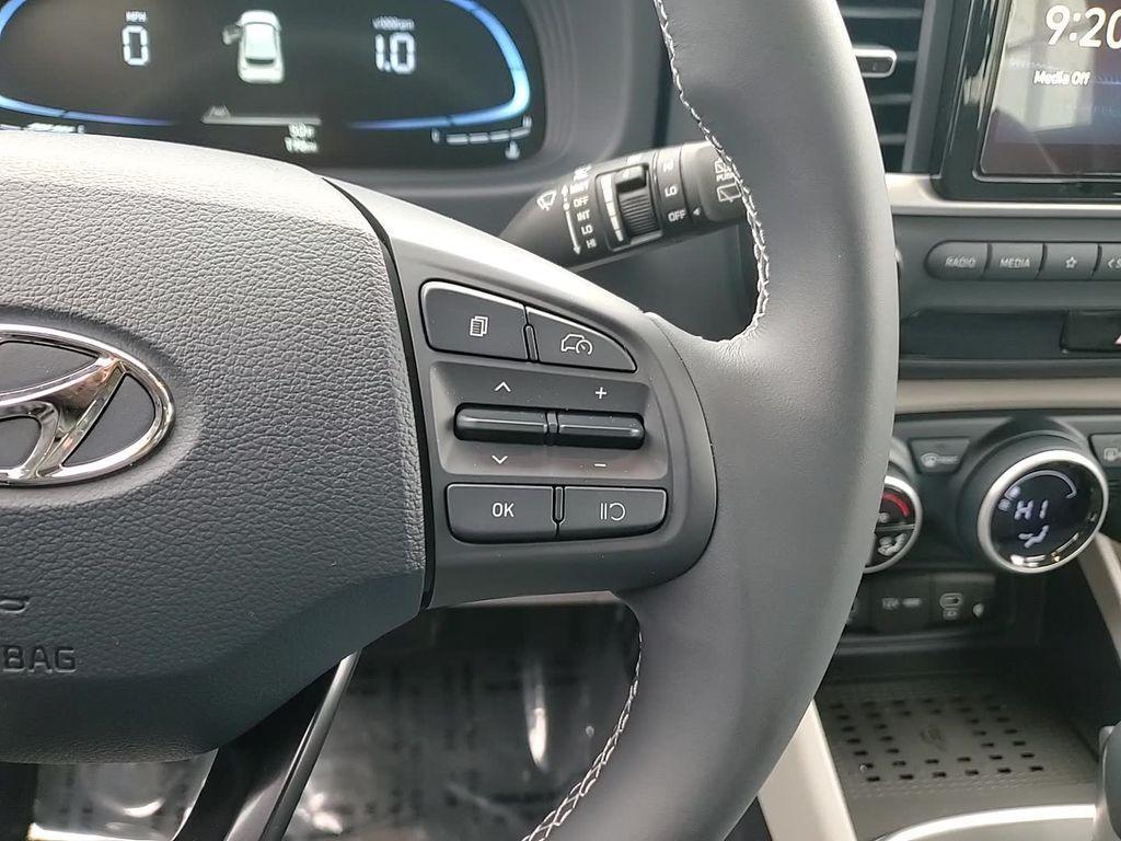 new 2025 Hyundai Venue car, priced at $24,825