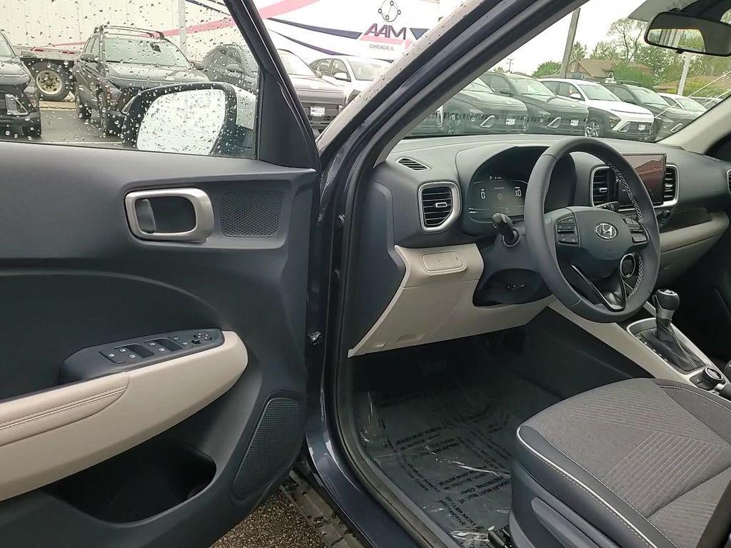 new 2025 Hyundai Venue car, priced at $24,075