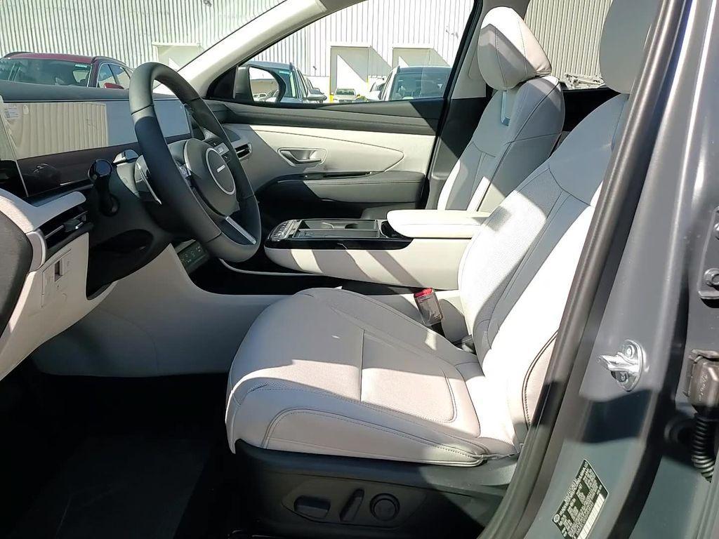 new 2025 Hyundai Tucson car, priced at $40,228