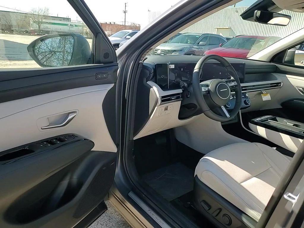 new 2025 Hyundai Tucson car, priced at $40,228