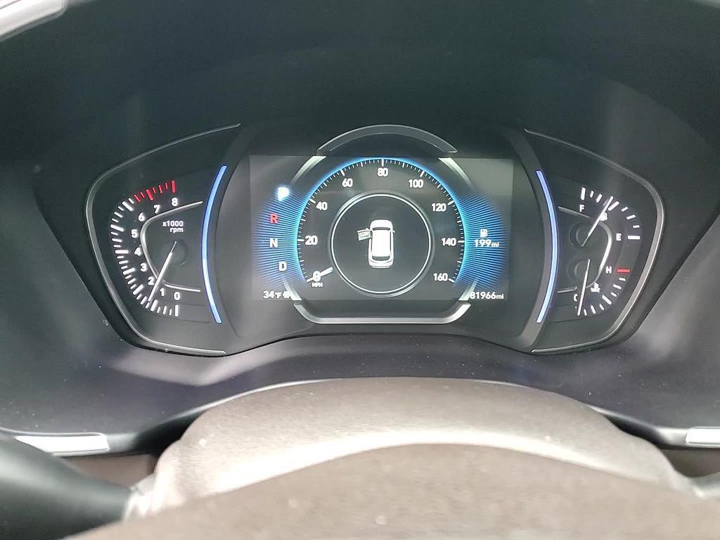 used 2020 Hyundai Santa Fe car, priced at $17,900