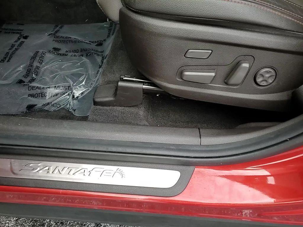 used 2020 Hyundai Santa Fe car, priced at $17,900