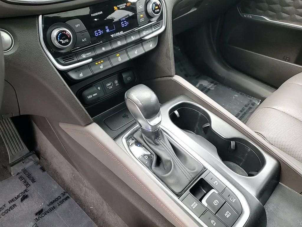 used 2020 Hyundai Santa Fe car, priced at $17,900