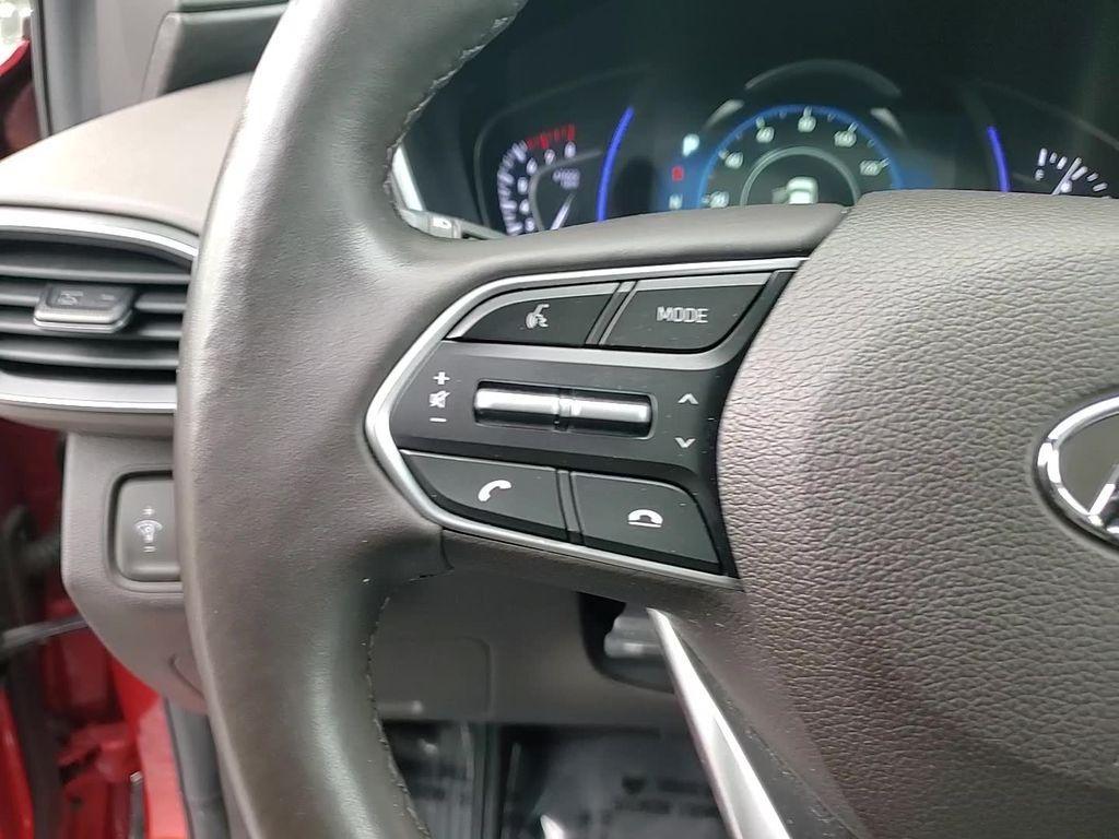 used 2020 Hyundai Santa Fe car, priced at $17,900