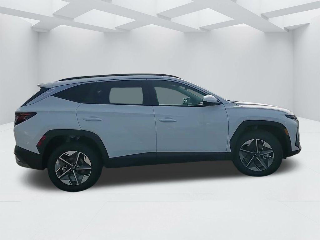 new 2025 Hyundai Tucson car, priced at $34,107