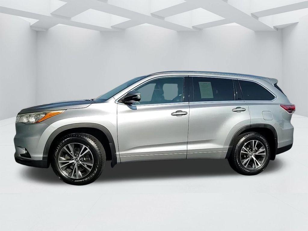 used 2016 Toyota Highlander car, priced at $20,700