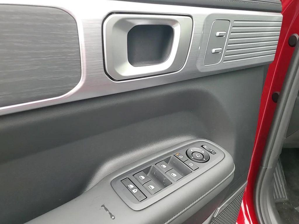 new 2025 Hyundai SANTA FE HEV car, priced at $46,983