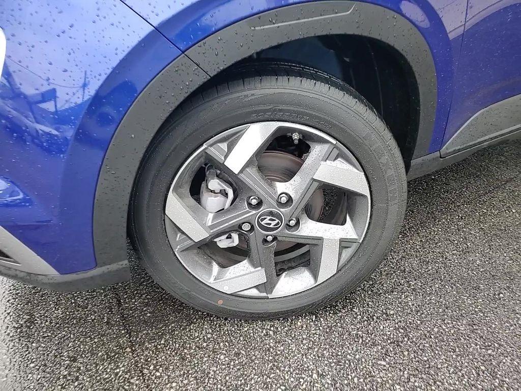 new 2025 Hyundai Venue car, priced at $23,419
