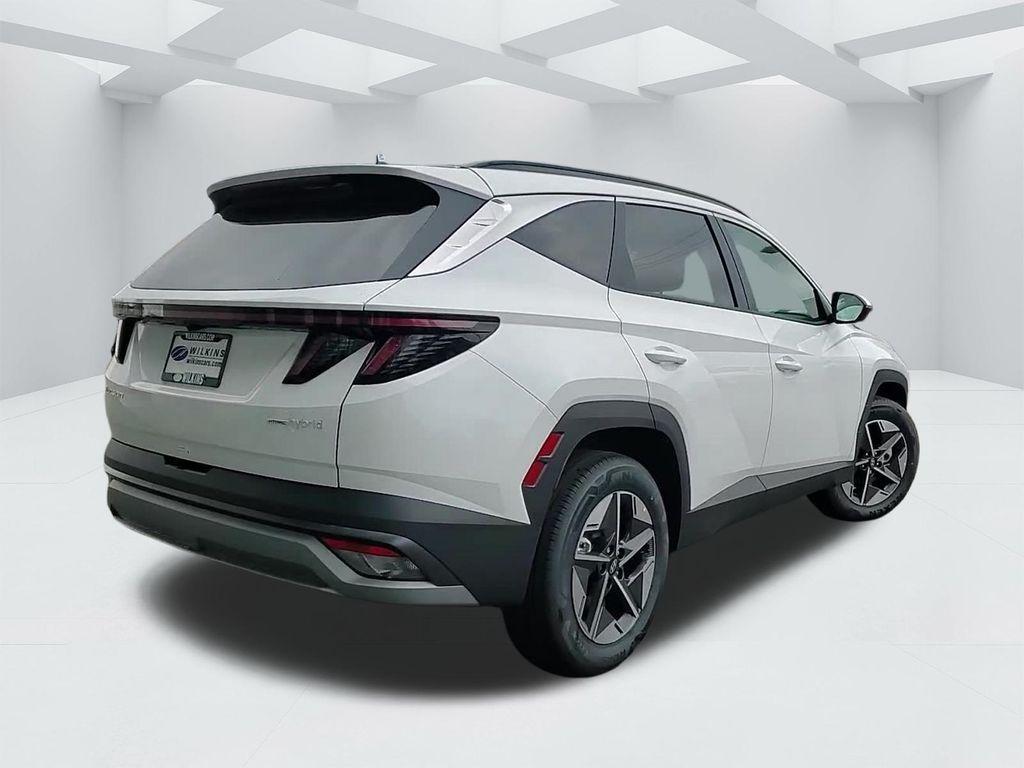 new 2025 Hyundai TUCSON Hybrid car, priced at $37,101