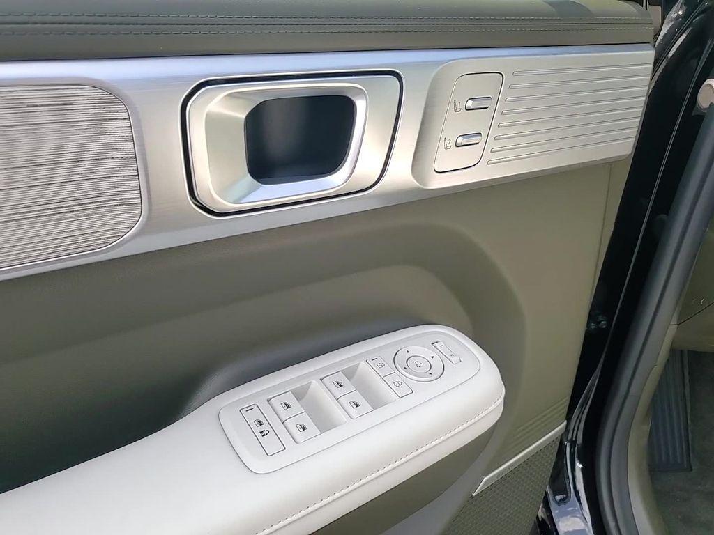 new 2025 Hyundai Santa Fe car, priced at $47,996