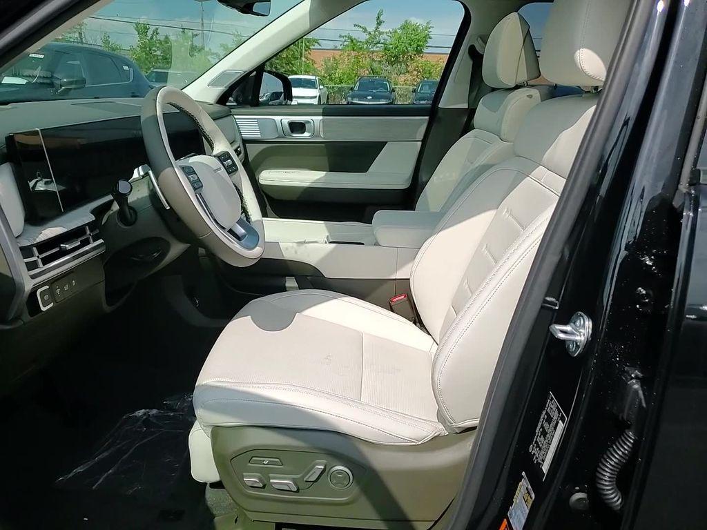 new 2025 Hyundai Santa Fe car, priced at $47,996