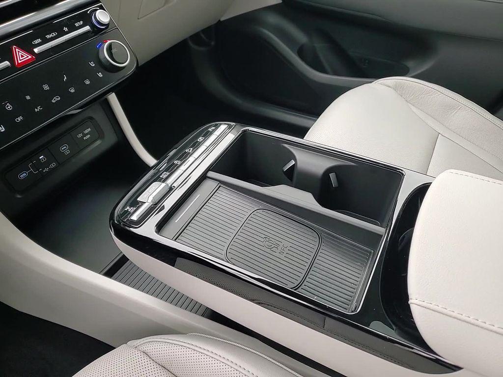 new 2025 Hyundai Tucson car, priced at $40,228