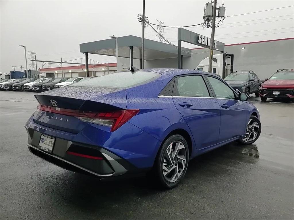 new 2025 Hyundai Elantra car, priced at $26,605