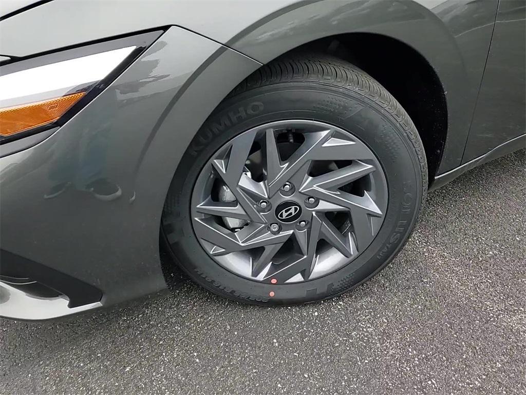 new 2025 Hyundai ELANTRA HEV car, priced at $25,261