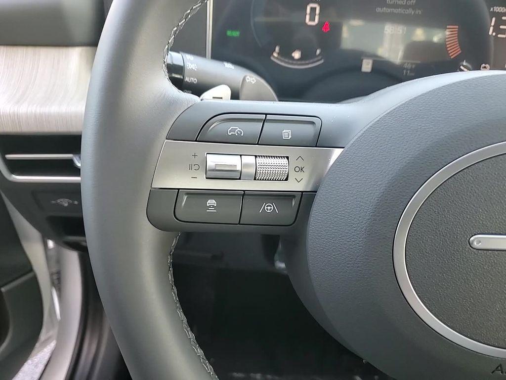 new 2025 Hyundai Sonata Hybrid car, priced at $31,402
