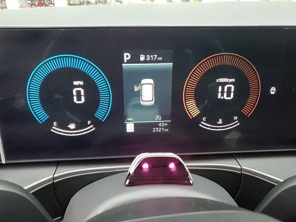 used 2025 Hyundai Santa Fe car, priced at $32,400