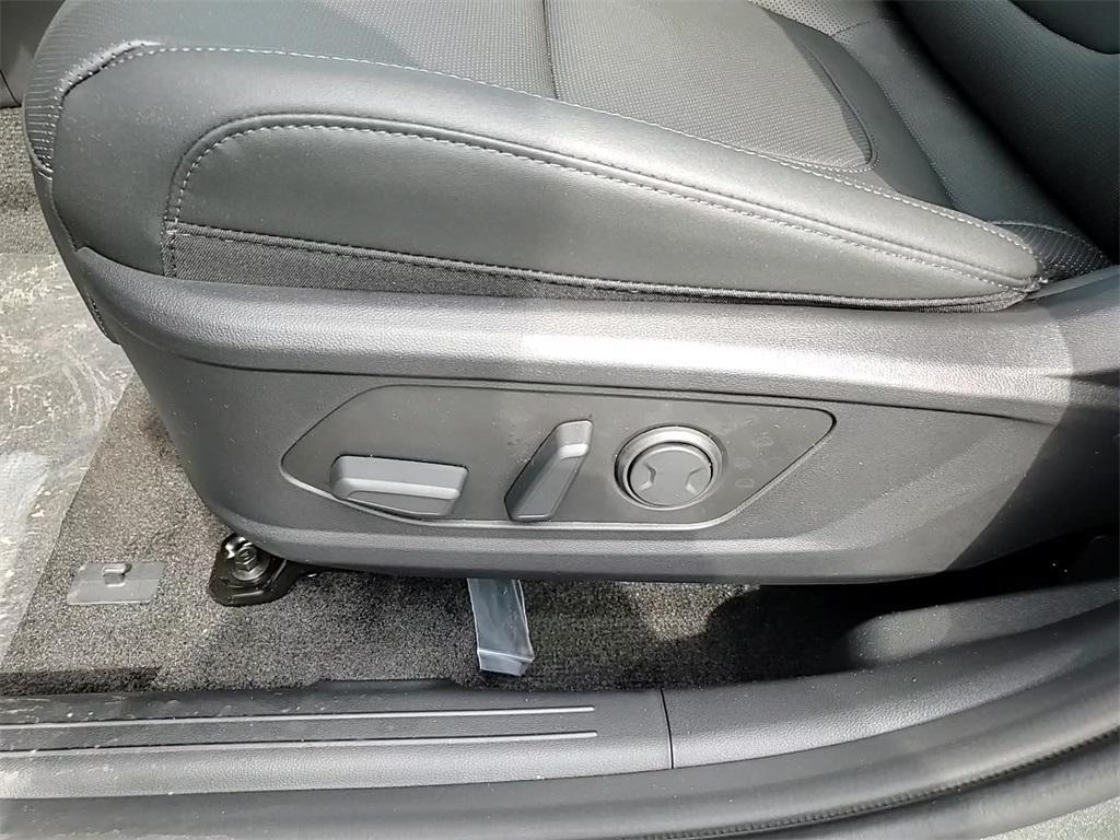 new 2025 Hyundai TUCSON Hybrid car, priced at $36,552