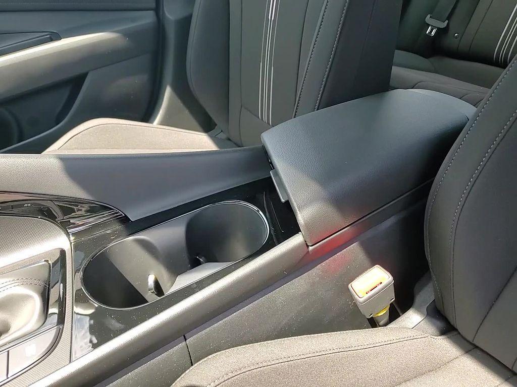 new 2025 Hyundai ELANTRA HEV car, priced at $28,615