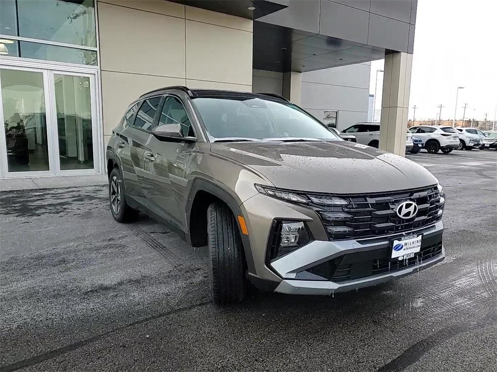 new 2025 Hyundai Tucson Hybrid car, priced at $37,700