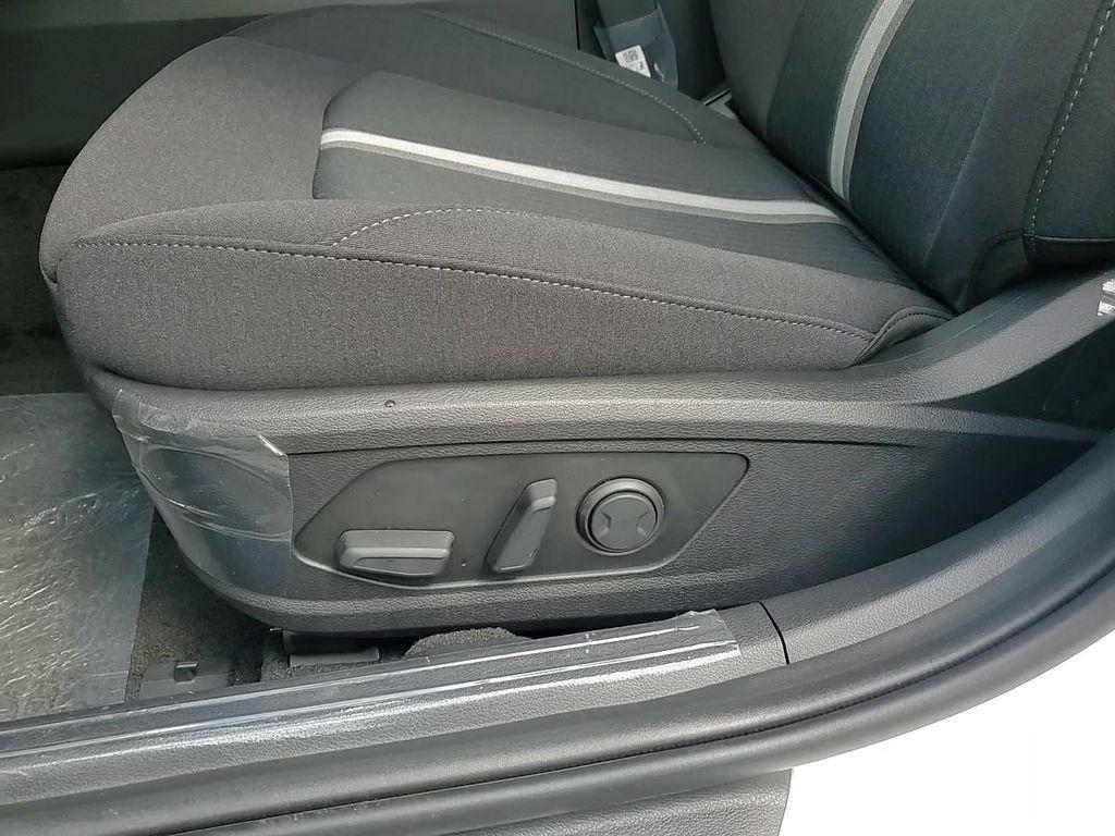 new 2025 Hyundai Sonata Hybrid car, priced at $31,682