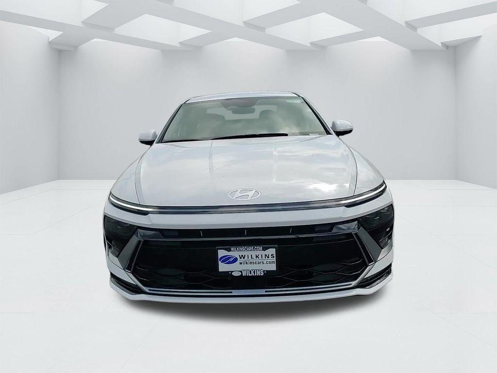 new 2025 Hyundai Sonata Hybrid car, priced at $31,682
