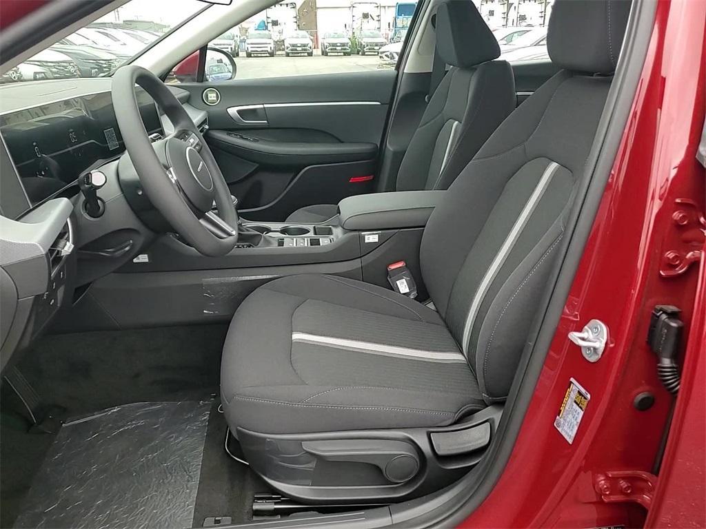 new 2025 Hyundai Sonata car, priced at $27,053