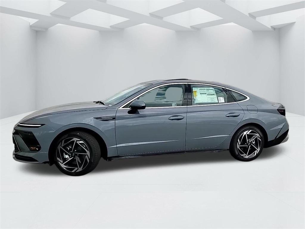 new 2025 Hyundai Sonata car, priced at $30,754