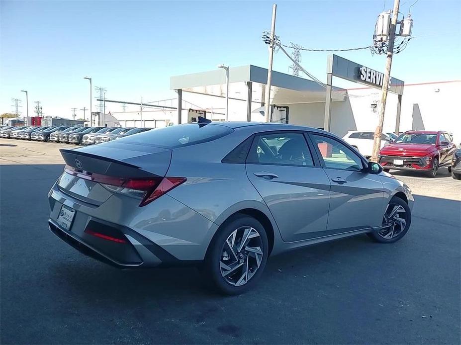 new 2025 Hyundai Elantra car, priced at $24,114