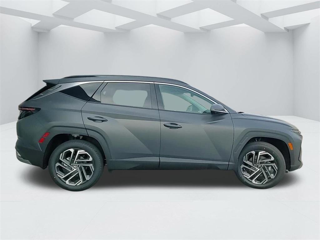 new 2025 Hyundai Tucson car, priced at $40,259