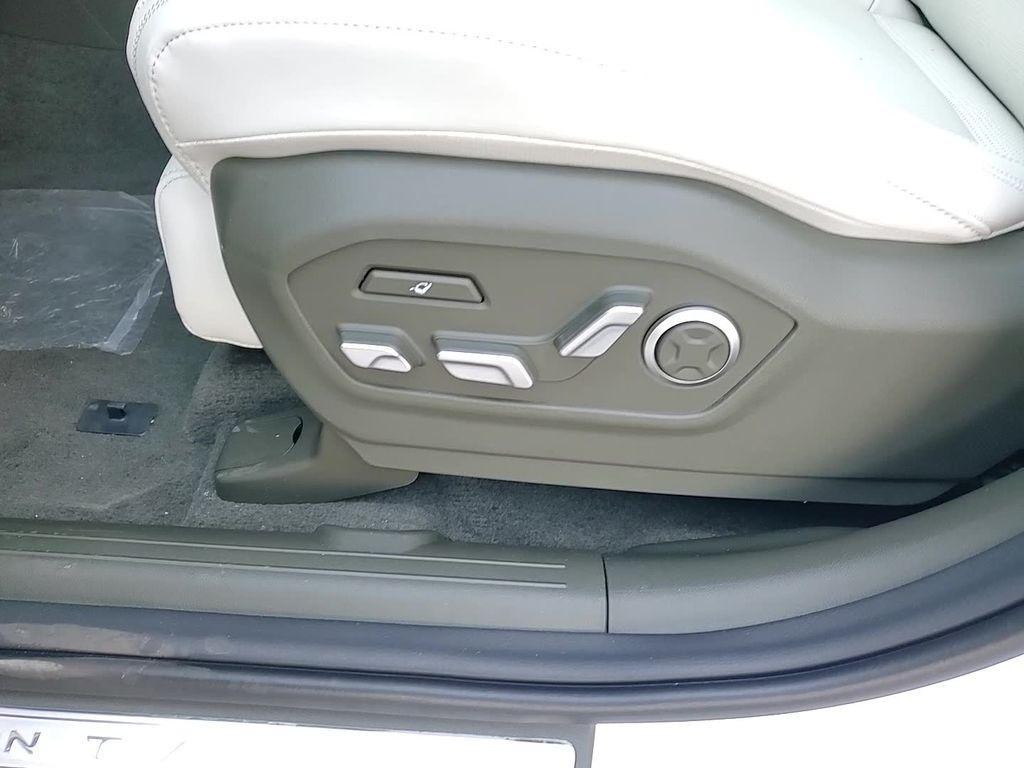 new 2025 Hyundai Santa Fe car, priced at $47,316