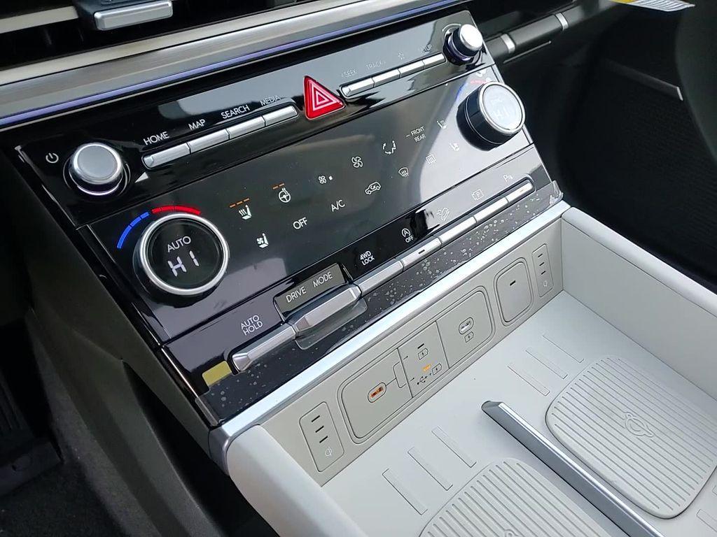 new 2025 Hyundai Santa Fe car, priced at $47,316