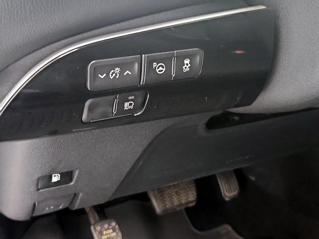 used 2022 Toyota Prius car, priced at $24,998