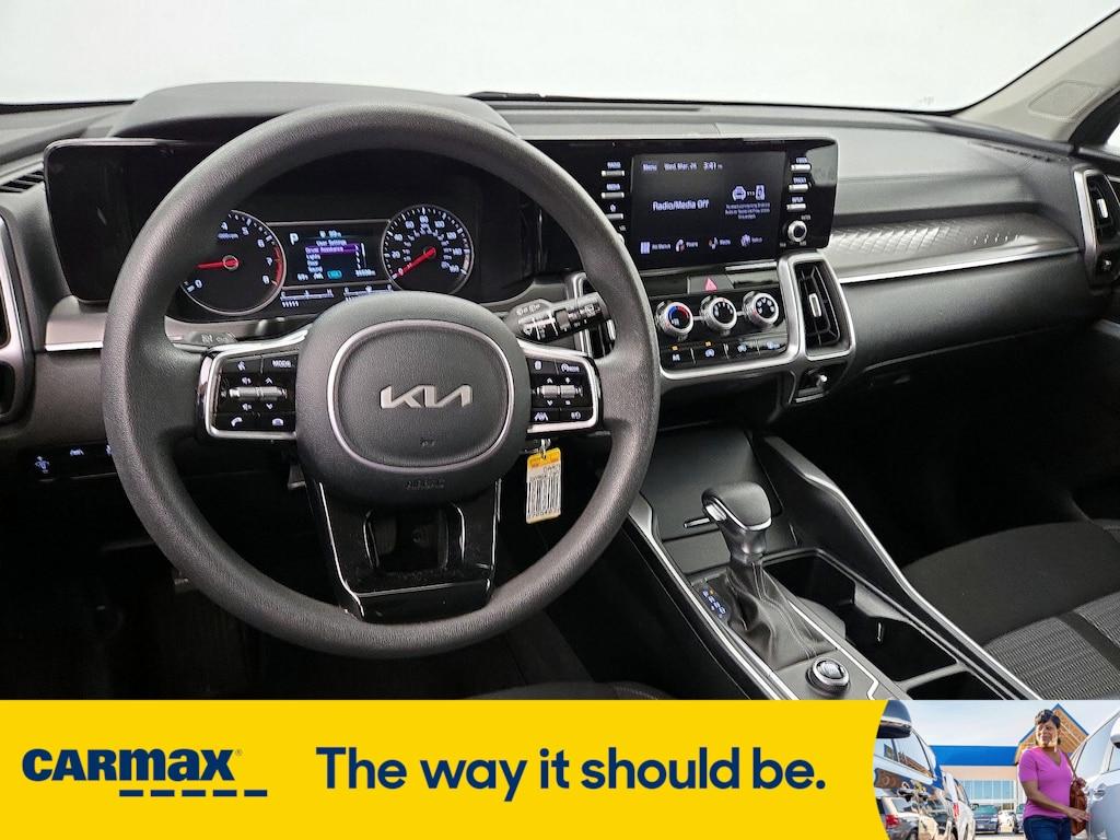 used 2023 Kia Sorento car, priced at $25,998