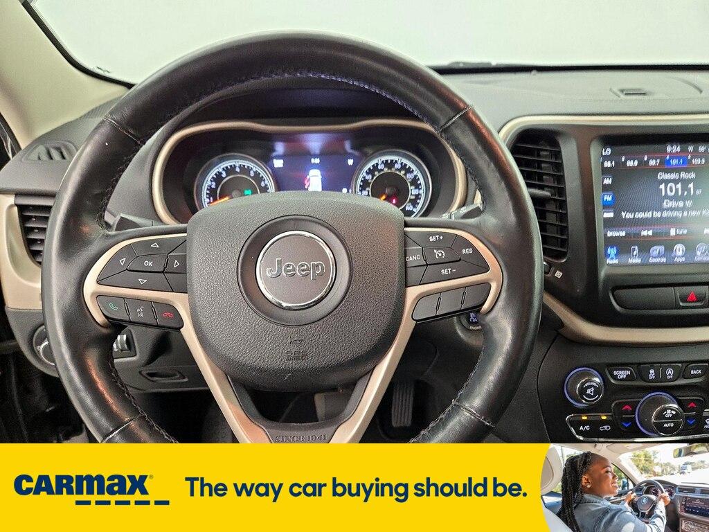 used 2015 Jeep Cherokee car, priced at $17,998