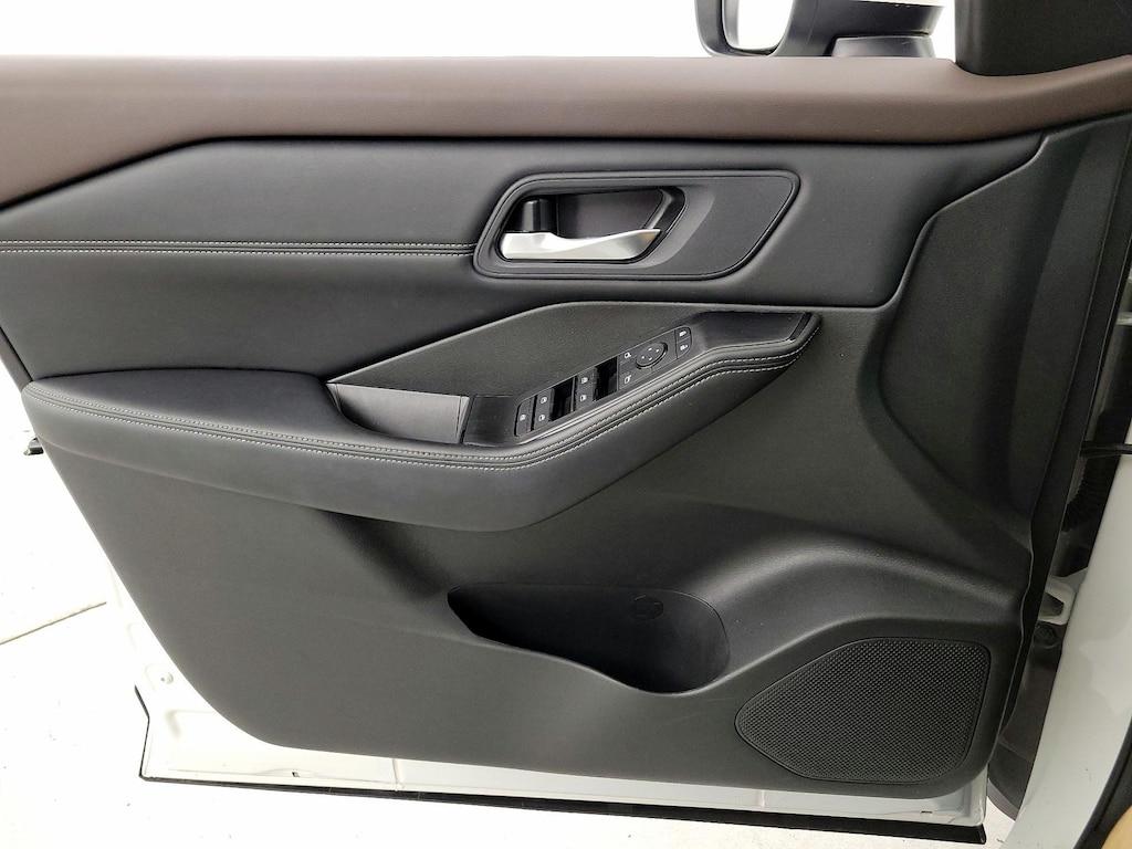 used 2023 Nissan Rogue car, priced at $22,998