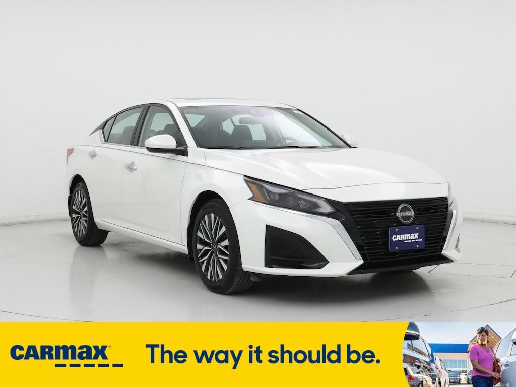used 2023 Nissan Altima car, priced at $24,998