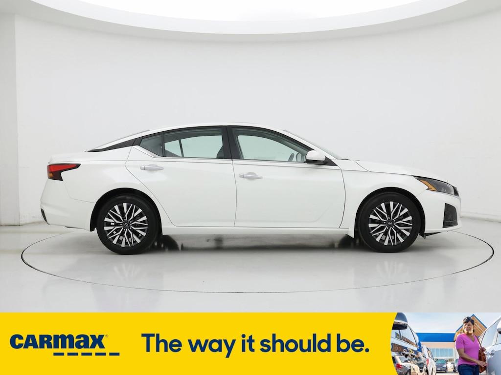 used 2023 Nissan Altima car, priced at $24,998