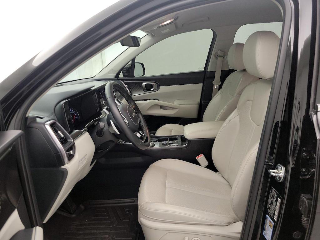 used 2023 Kia Sorento Hybrid car, priced at $32,998